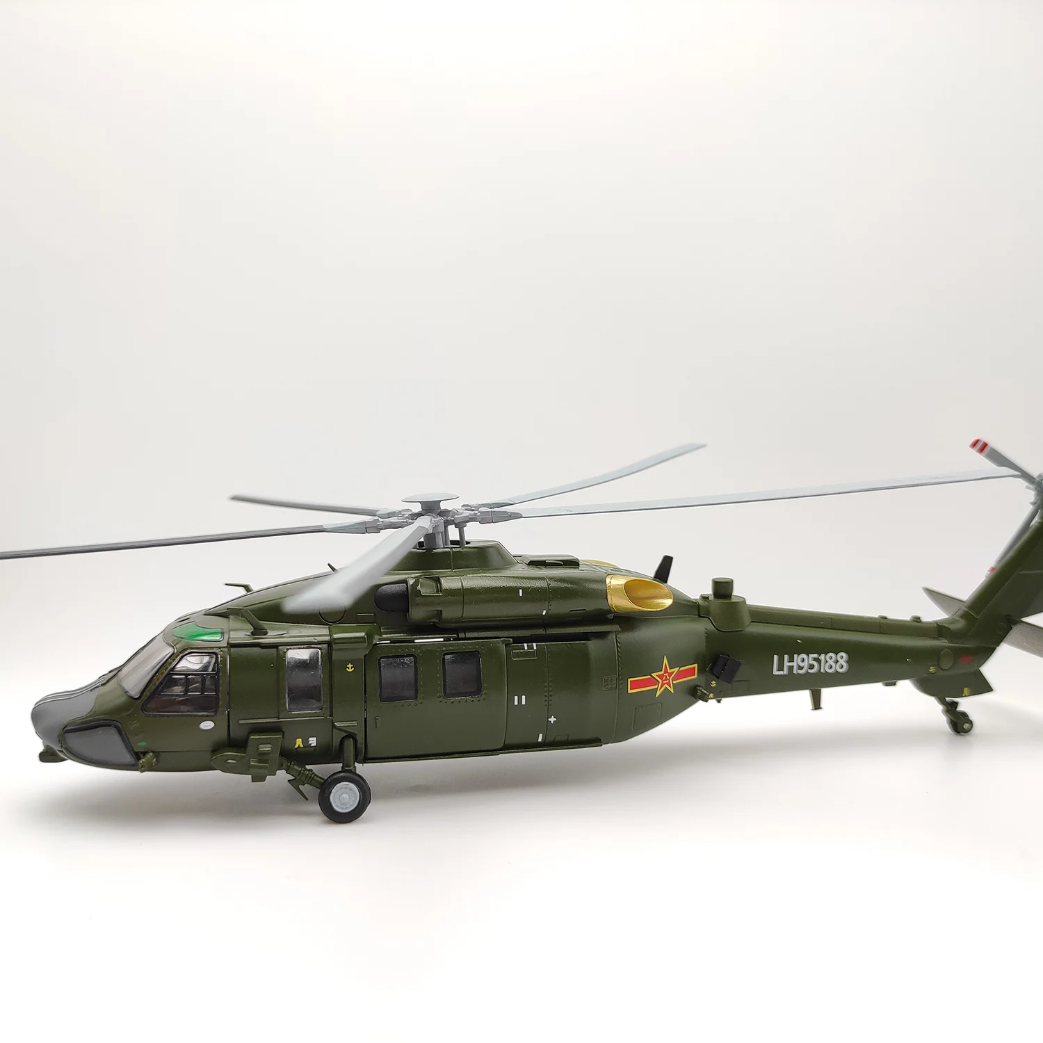 Diecast 1:72 Scale Z-20 LH9518 - огляд і ціна Rc Helicopter Hobby Grade
